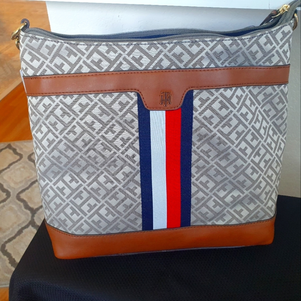 Tommy Hilfiger handbag